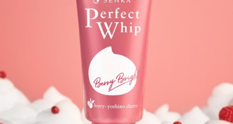 "Senka Perfect Whip Berry Bright" new whipped foam